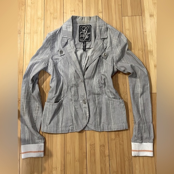 Gentle Fawn Hip Blazer - Picture 1 of 12